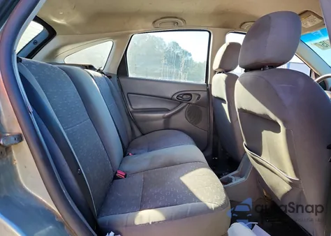 2004 Ford Focus Zx5 z USA, uszkodzony, nr VIN 3FAFP37304R109979